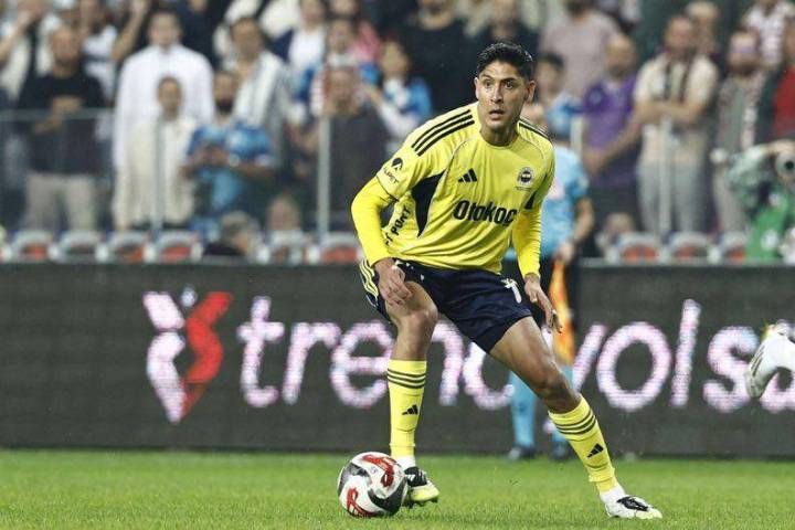 Fenerbahce empata 0-0 contra Samsunspor con regreso de Edson Álvarez