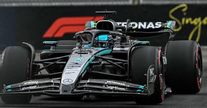 Russell deslumbra en Singapur en una sesión gris para Alonso y Sainz