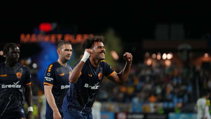 RIFC beats Tampa Bay 5-0 to close in on second