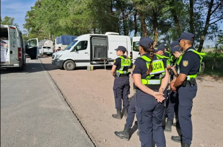 Sobreseen a dos imputados por contrabando, pero uno irá a juicio por coimas