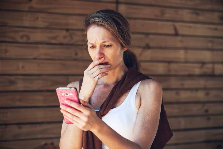 Dear Abby: My sister cut off much of our family over a comment on group text