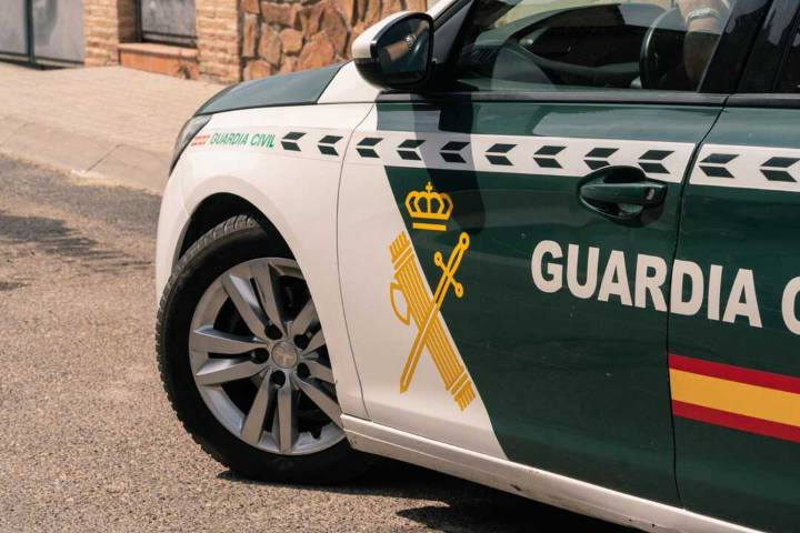 Detenido por tocarle los pechos a la conductora del VTC que había solicitado en Mijas