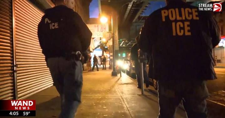 Pritzker launches commission to investigate misconduct of ICE, border patrol officers