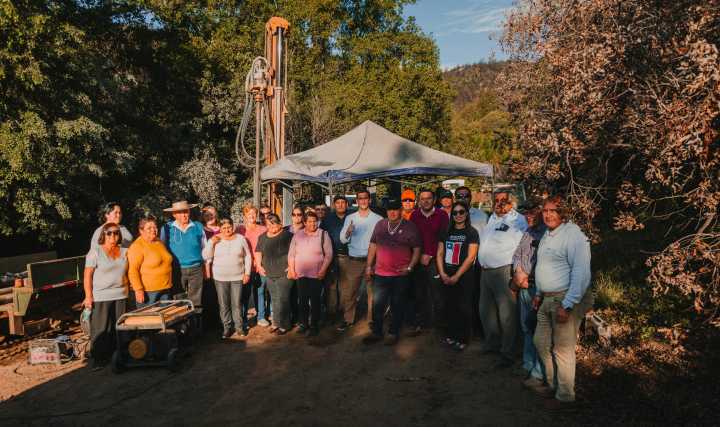 CMPC y Desafío Levantemos Chile dan acceso a agua potable a 250 familias de Huerta de Maule