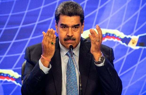 Maduro espera que la diplomacia del Vaticano ayude a Venezuela a «preservar la paz»