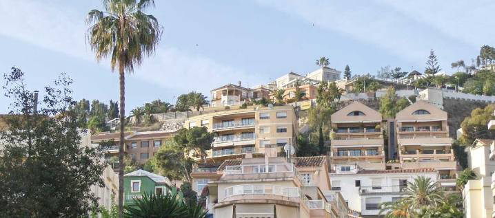 El barrio más rico de las grandes ciudades andaluzas y el más pobre, separados por 34.000 euros anuales