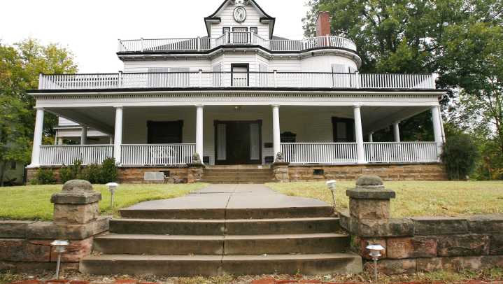 Here are 5 reportedly haunted spots around Oklahoma to see if you dare