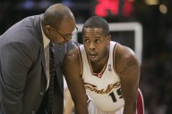 Former UH basketball player among 34 charged in sports betting and Mafia-backed poker schemes – Houston Public Media