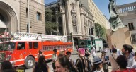 Edificio del Ministerio de Justicia fue evacuado por incendio: emergencia se habría originado por un "desperfecto eléctrico"
