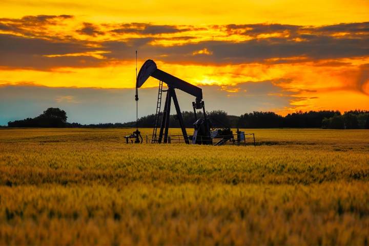 Coal Production Rises Even As Oil And Gas Face Hurdles