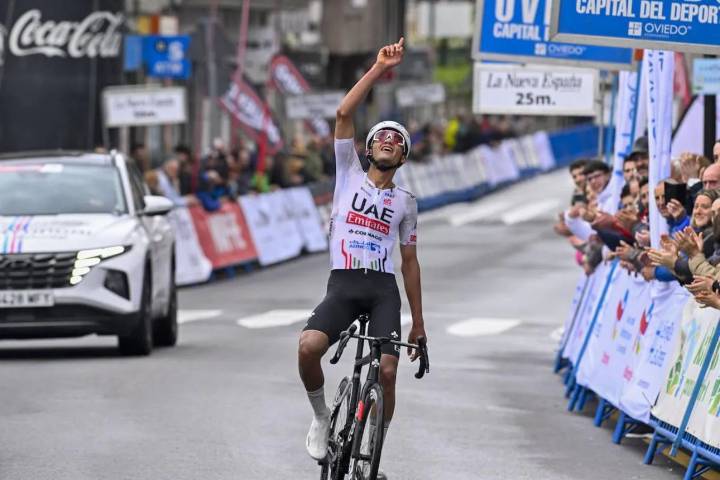 Isaac del Toro conquista el Giro del Veneto y consigue su triunfo número 16