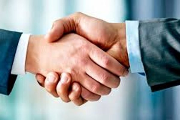 Cuál es el verdadero significado de que tu apretón de manos no sea tan fuerte según la psicología