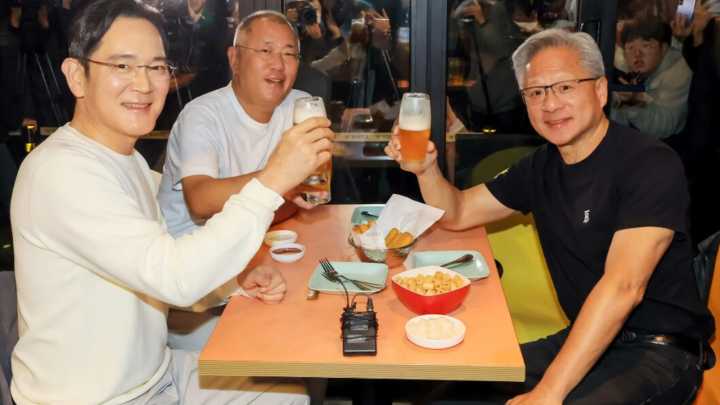 Nvidia CEO Jensen Huang’s outing with heads of Samsung, Hyundai goes viral
