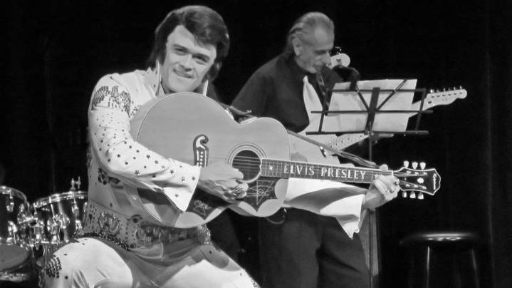 Corny Rempel Becomes World's First Menno Simons Impersonator