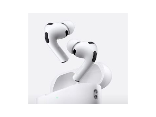 AirPods 3 launched with real-time translation