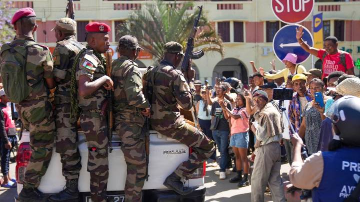 Un intento de golpe de Estado agrava la crisis política de Madagascar