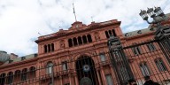 Desafíos estructurales y estrategias frente a la incertidumbre política y económica