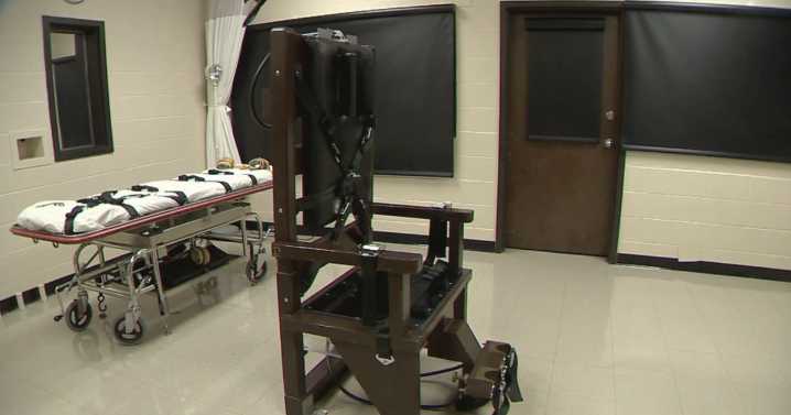 Attorneys for Tennessee death row inmate sue state over execution records