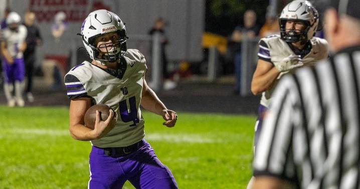 Dixon runs past Streator for 65-0 nonconference win – Shaw Local
