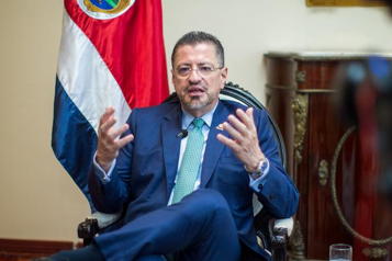 Tramita Congreso de Costa Rica segundo pedido de desafuero presidencial