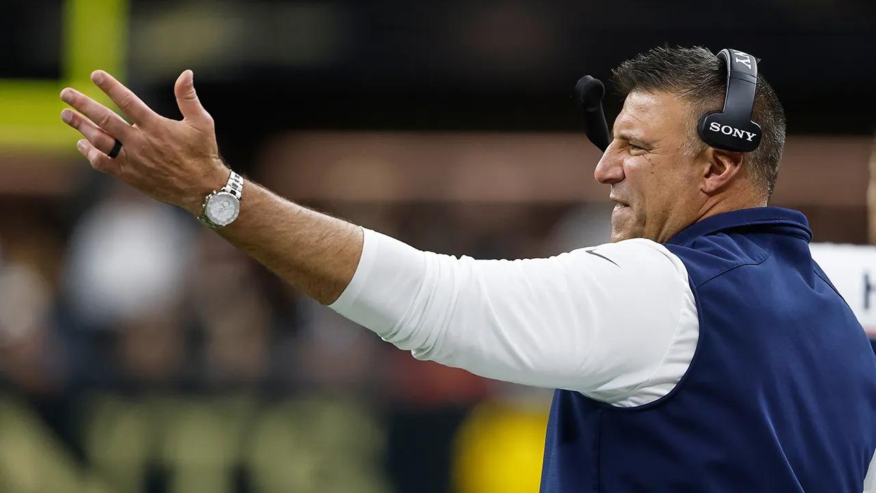 Patriots' Mike Vrabel rips NFL officiating