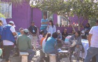 Entregan apoyos alimentarios a 130 familias de la colonia Siglo XXI