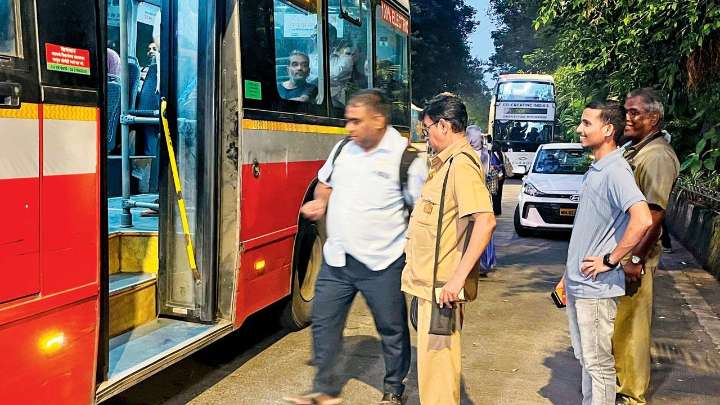 As aqua line takes off, Mumbai’s taxis and buses are left behind