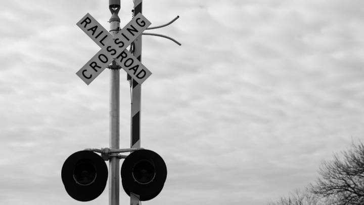 1 dead, 2 injured after car collides with Union Pacific train in Elgin: police