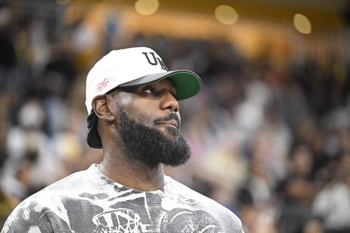 LeBron James to miss Lakers' season opener due to sciatica, to be re