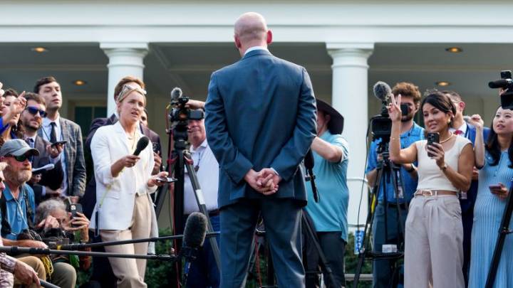Stephen Miller takes center stage in Trump’s crime and military crackdown