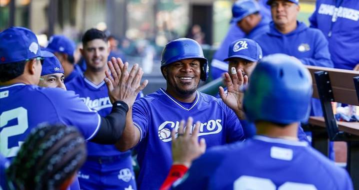 Charros cierra pretemporada con Triunfo 10