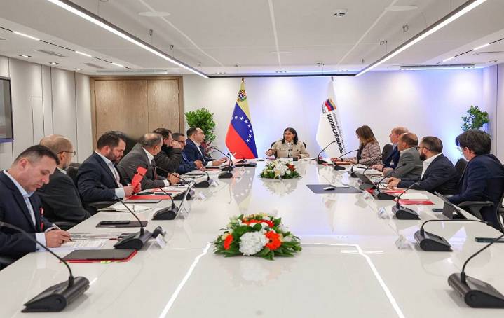 Vicepresidenta Delcy Rodríguez evaluó avances del Plan de Producción de Petróleo y Gas 2025