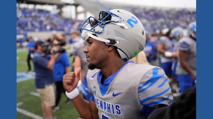 Memphis returns to AP Top 25-based College Football Playoff bracket, top four seeds remain the same