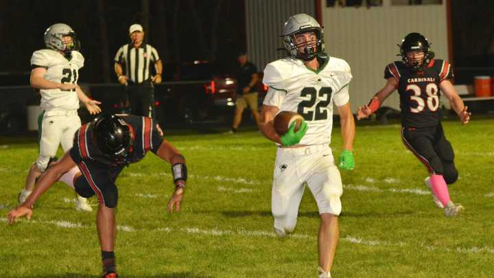 Week 7 Football: Class 11B showdown between Clark-Willow Lake & Deuel goes to the wire