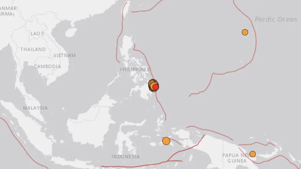Un terremoto de 7,4 sacude la isla filipina de Mindanao y se activa la alerta de tsunami