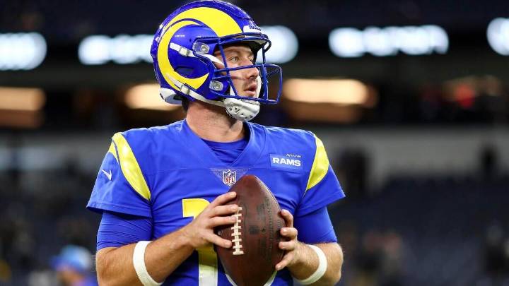 Vikings add new quarterback to practice squad in wake of Carson Wentz injury, J.J. McCarthy expected return