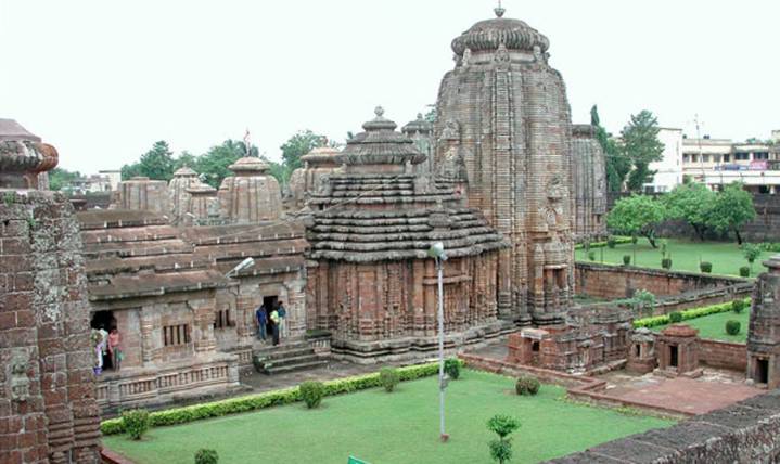 Lingaraj Temple flag, damages CCTV cams