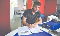 Vasconcelos firmó su adhesión para participar en el Chubut Debate