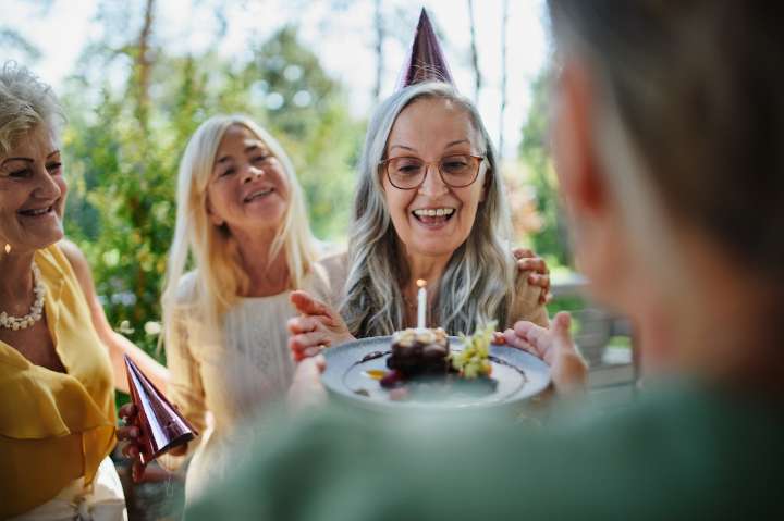 Dear Abby: I feel guilty for wanting to skip my elderly mom’s birthday party