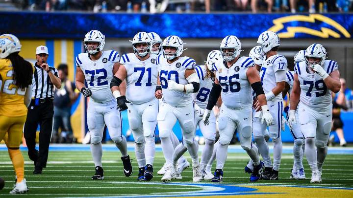 The Colts' pass catchers are not the only versatile part of their league-leading offense; it's the offensive line, too