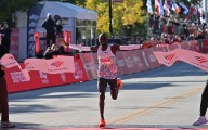 Maratón de Chicago | Jacob Kiplimo destrona a John Korir