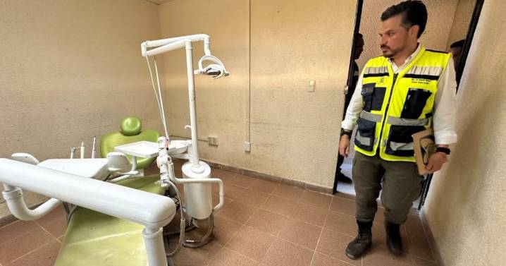 Zoé Robledo supervisa la operación de hospitales del IMSS en Veracruz