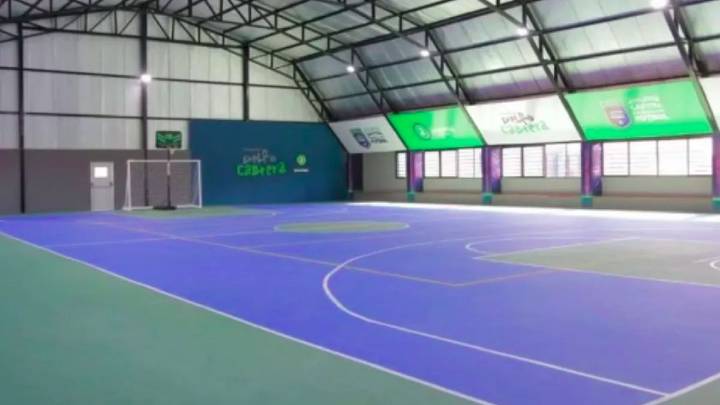 Tragedia: nene de 8 años fue aplastado por un arco de handball y está con muerte cerebral