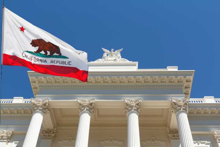 We Need A Longer Legislative Session — But It's No Guarantee Of Transparency