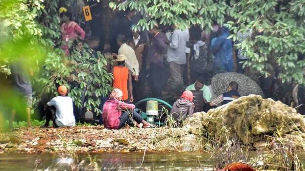 Karnataka High Court stays proceedings in Dharmasthala case