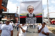 “Uribe ha sido víctima de una persecución política”: líderes del Centro Democrático