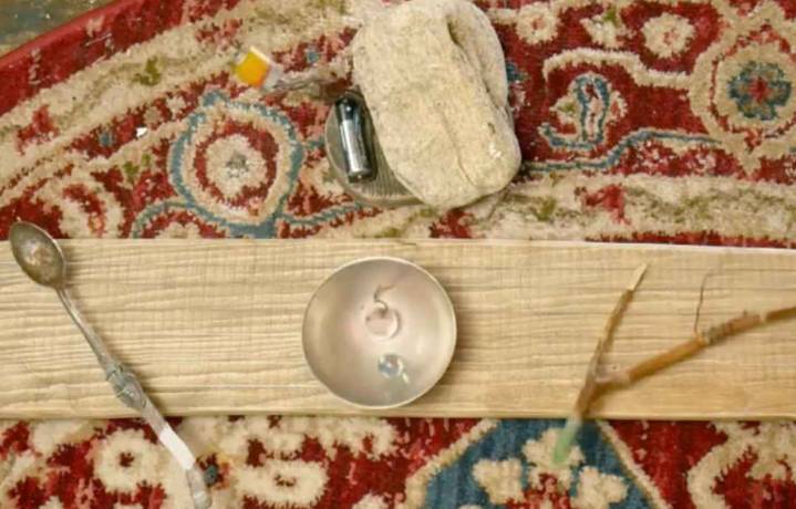 This artist builds musical robots from trash that "make dirt sing"
