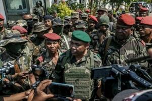 Madagascar soldiers join protestors