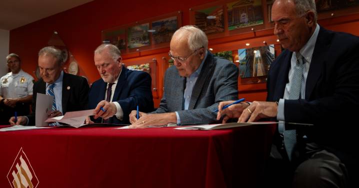 Ehlmann reverses course to run for another term as St. Charles County executive