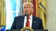 Trump considera atacar por tierra a los cárteles de Venezuela: "Ya tenemos bajo control el mar"